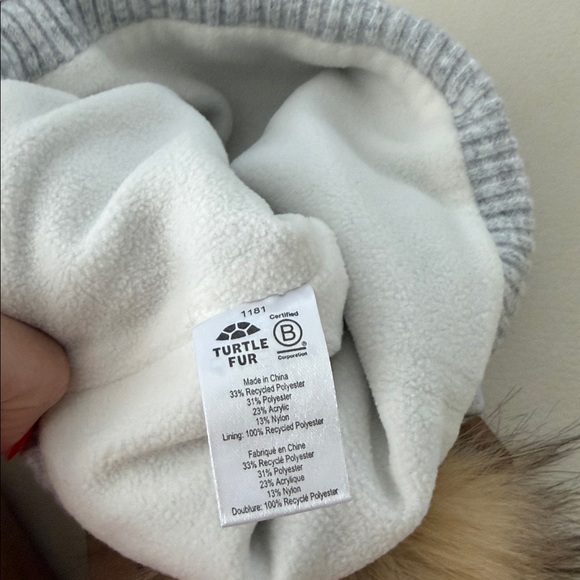 NWT Turtle Fur Gray Pom beanie
Adult one size ! - Picture 4 of 5
